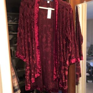 Red velvet floral kimono